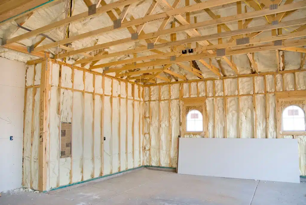 Ideal Season to Install Spray Foam Insulation in Fresno Ideal Season to Install Spray Foam Insulation in Fresno