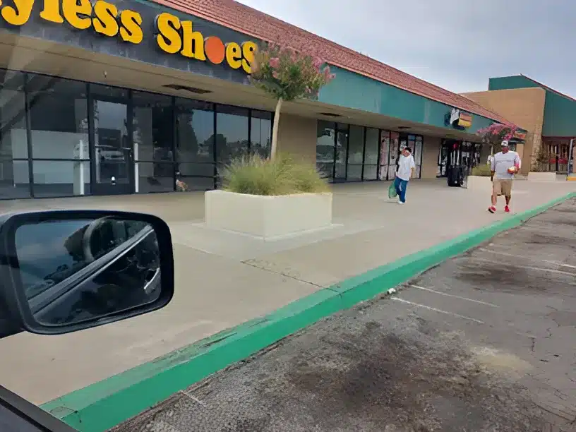 Kerman Plaza Shopping Center Kerman Plaza Shopping Center